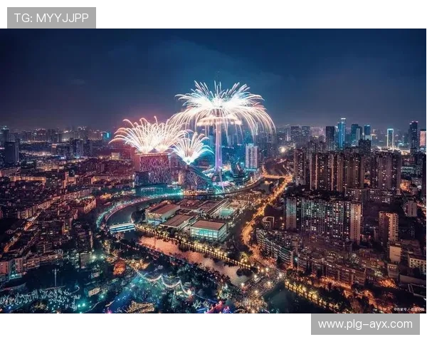 里斯本灯光节璀璨启幕,点亮城市夜空吸引全球游客 里斯本灯光节璀璨启幕,点亮城市夜空吸引全球游客